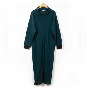 Field Gear NWOT Winter Zip Up Fleece Snuggy